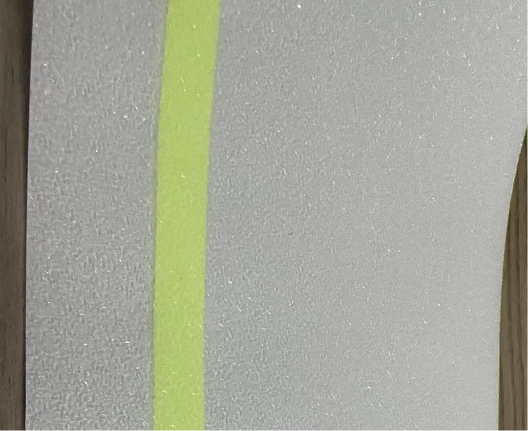 Fluorescerande band