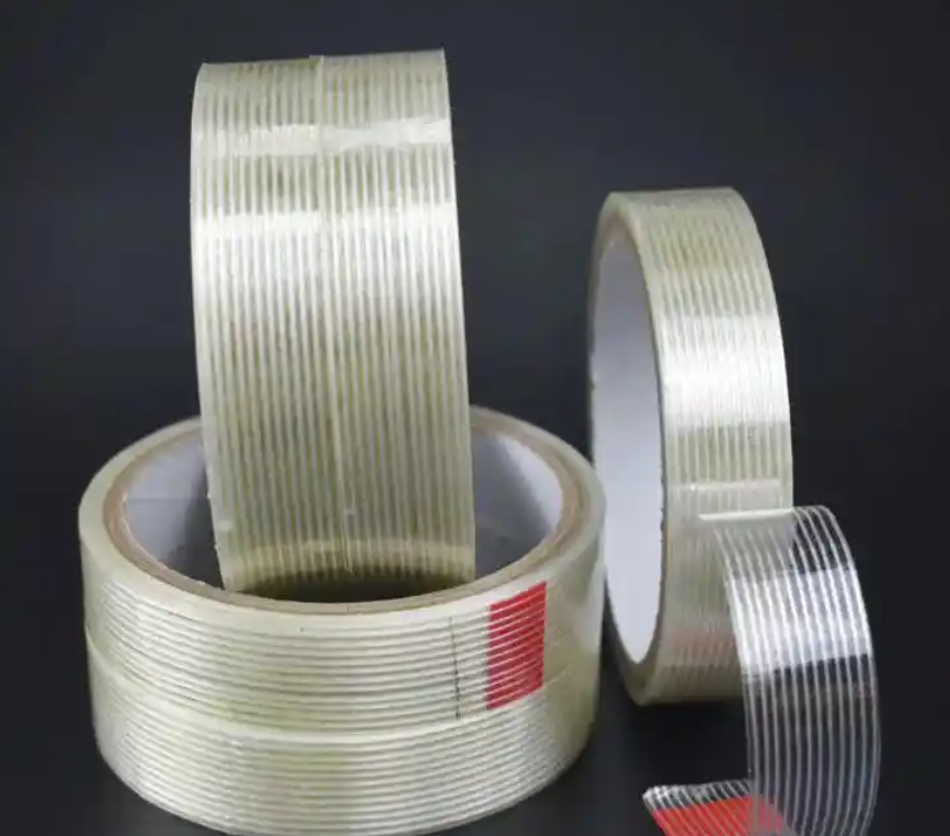 Vad är skillnaden mellan glasfibertejp och vanligt tejp?