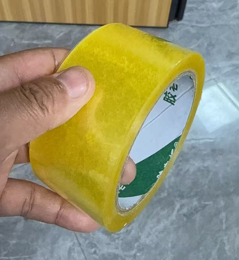 Arbetsprincipen för hög temperaturbeständig transparent tejp är främst enligt följande: